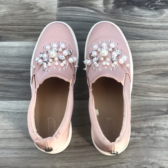 Mossimo Blush pink slip on sneakers - Picture 4 of 5